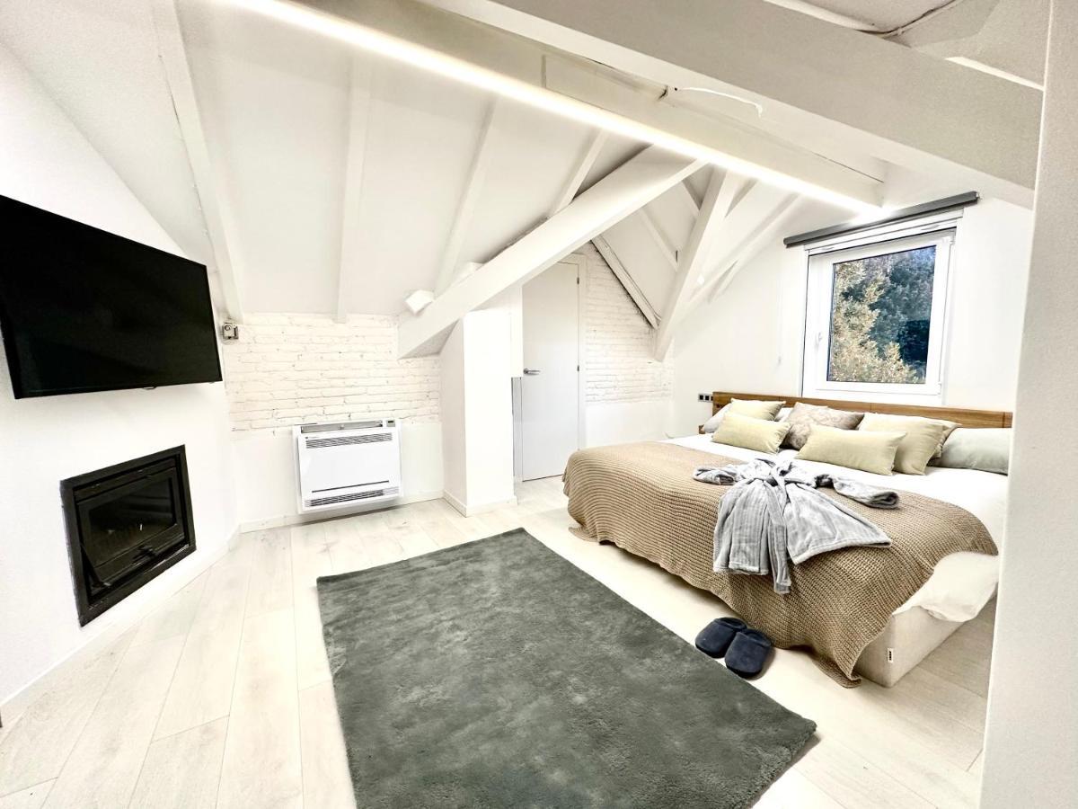 ホテル Aya House バルセロナ エクステリア 写真