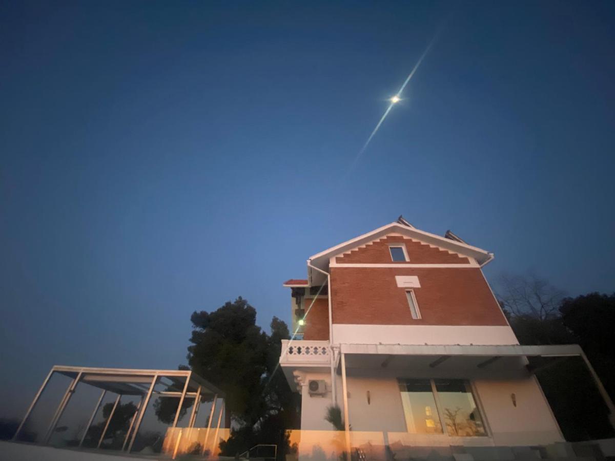 ホテル Aya House バルセロナ エクステリア 写真