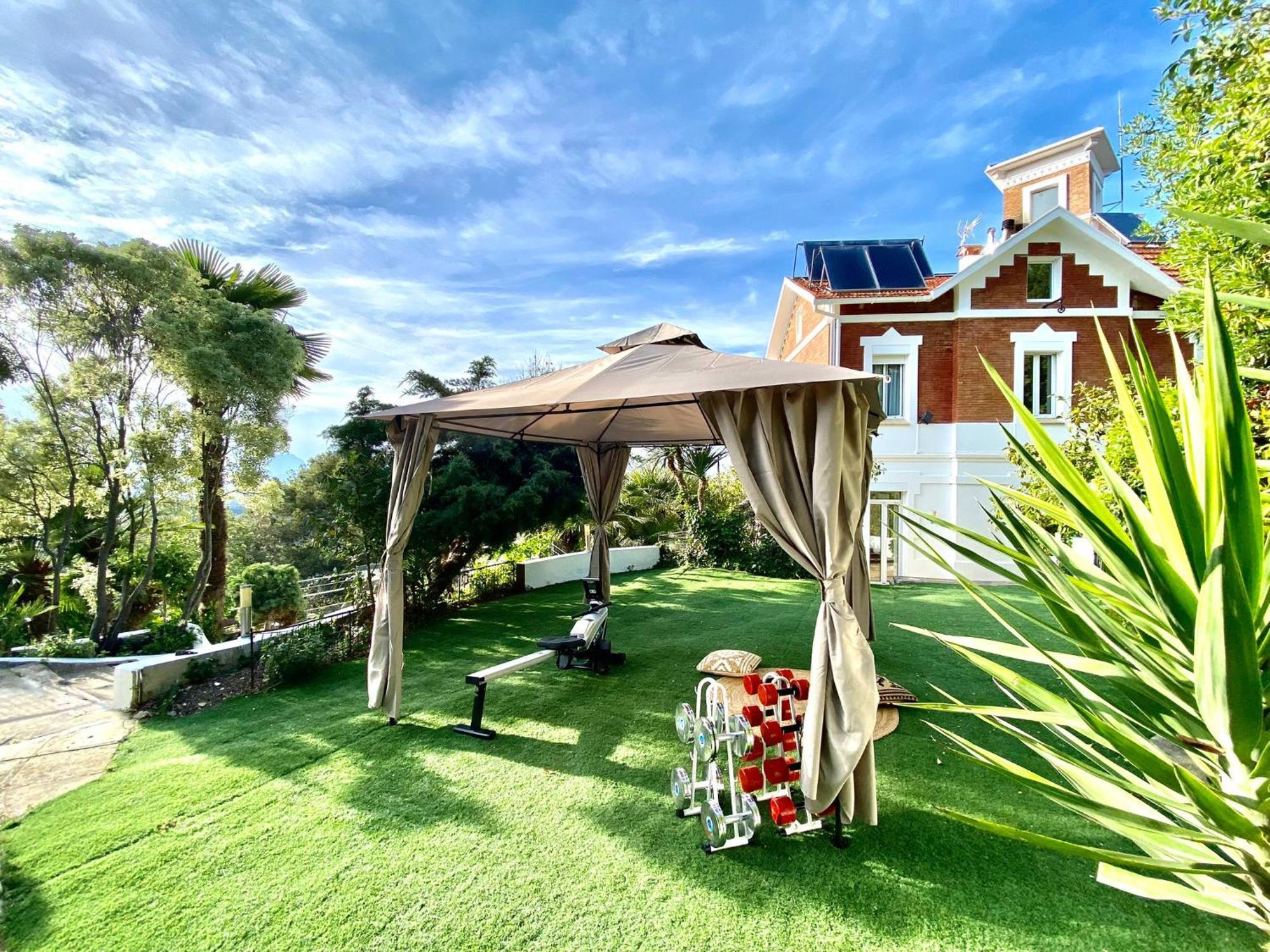 ホテル Aya House バルセロナ エクステリア 写真