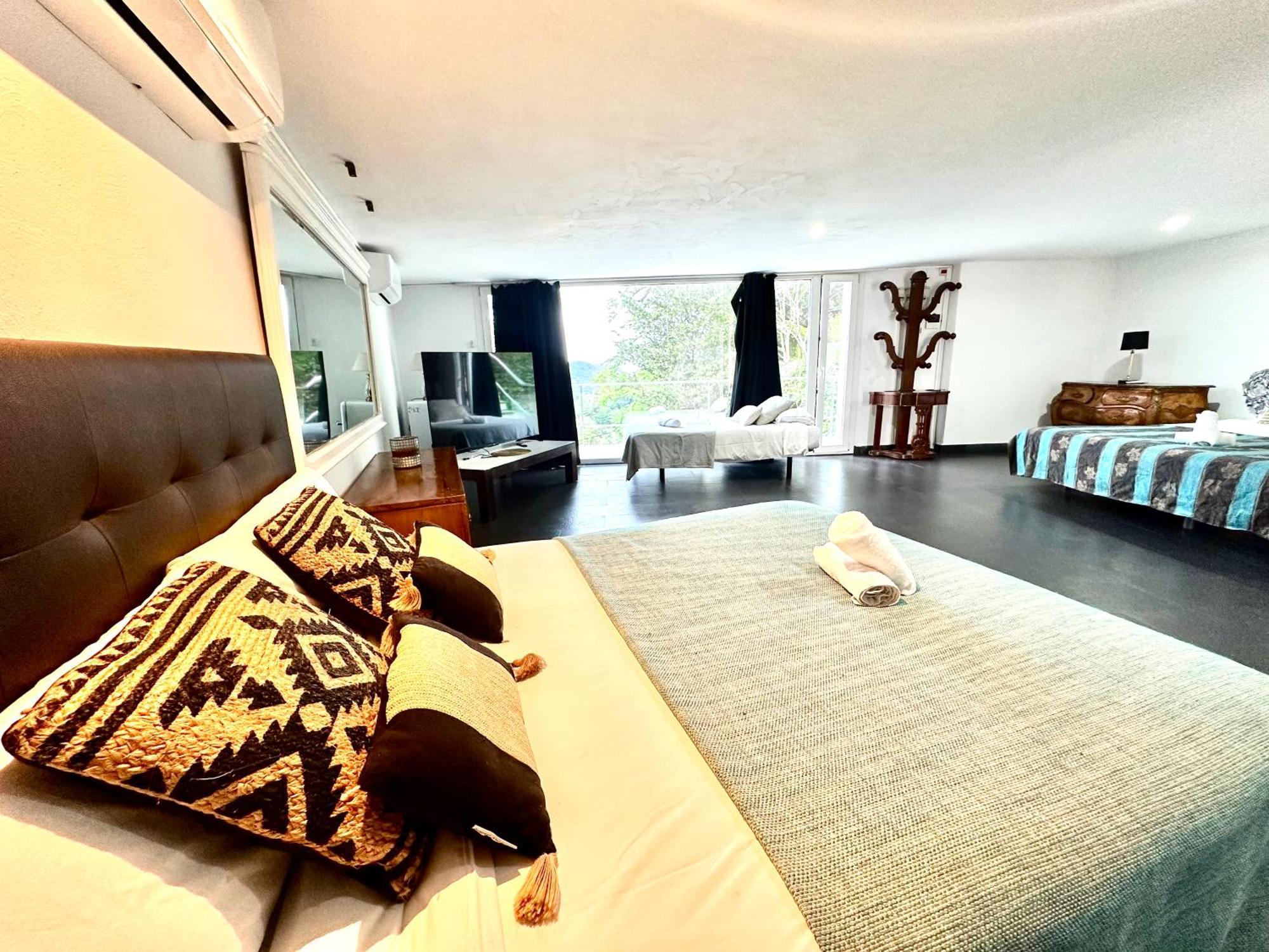 ホテル Aya House バルセロナ エクステリア 写真